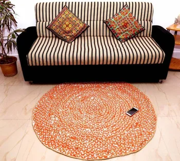 שטיח יוטה צמר גפן עגול יד טבעית קלוע בסגנון עיצוב הבית המודרני בוהו שטיח שטיחים על המיטה בחדר.